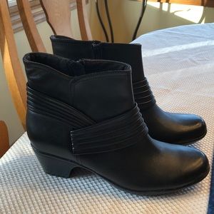 Clarks Black Leather Boots 10M